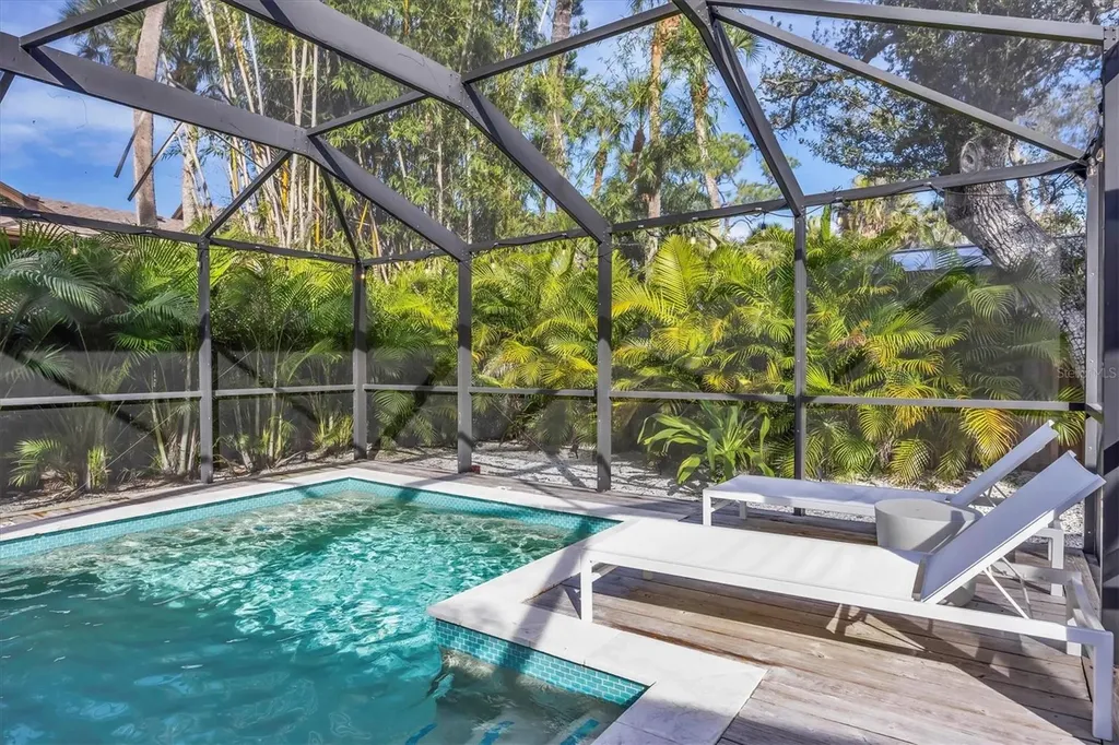 445 Reid Street Sarasota FL 34242
