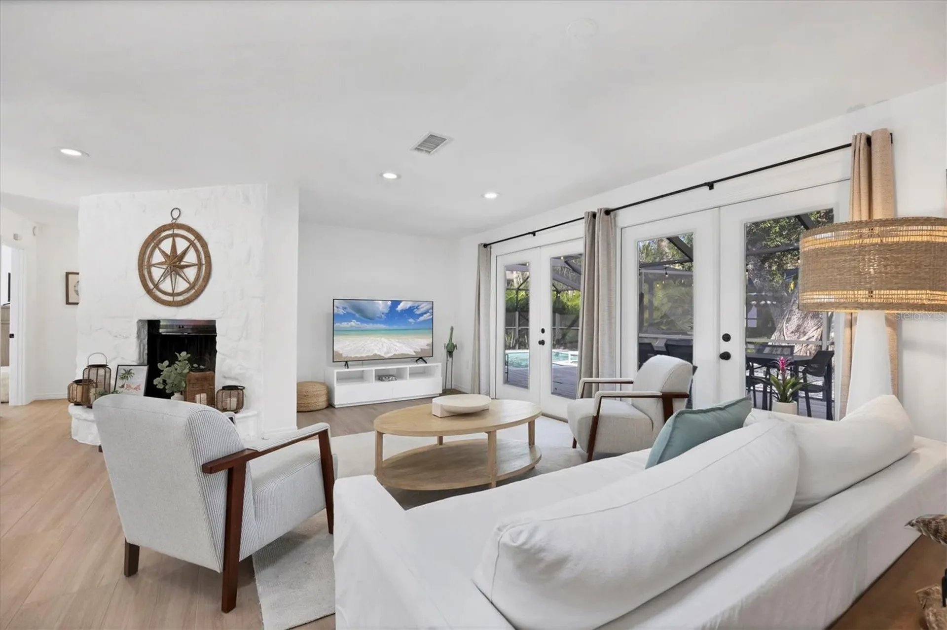 445 Reid Street Sarasota FL 34242