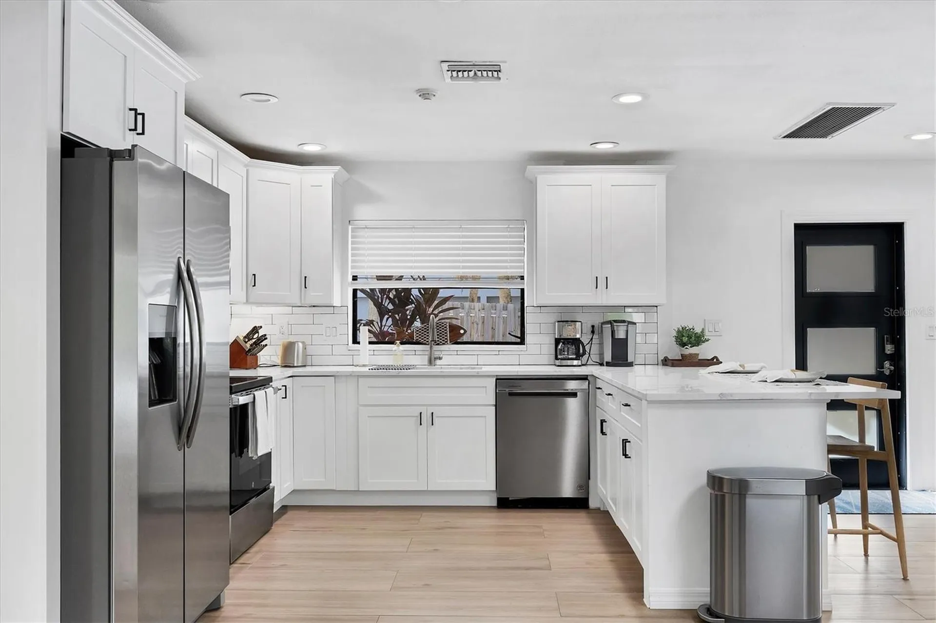 445 Reid Street Sarasota FL 34242