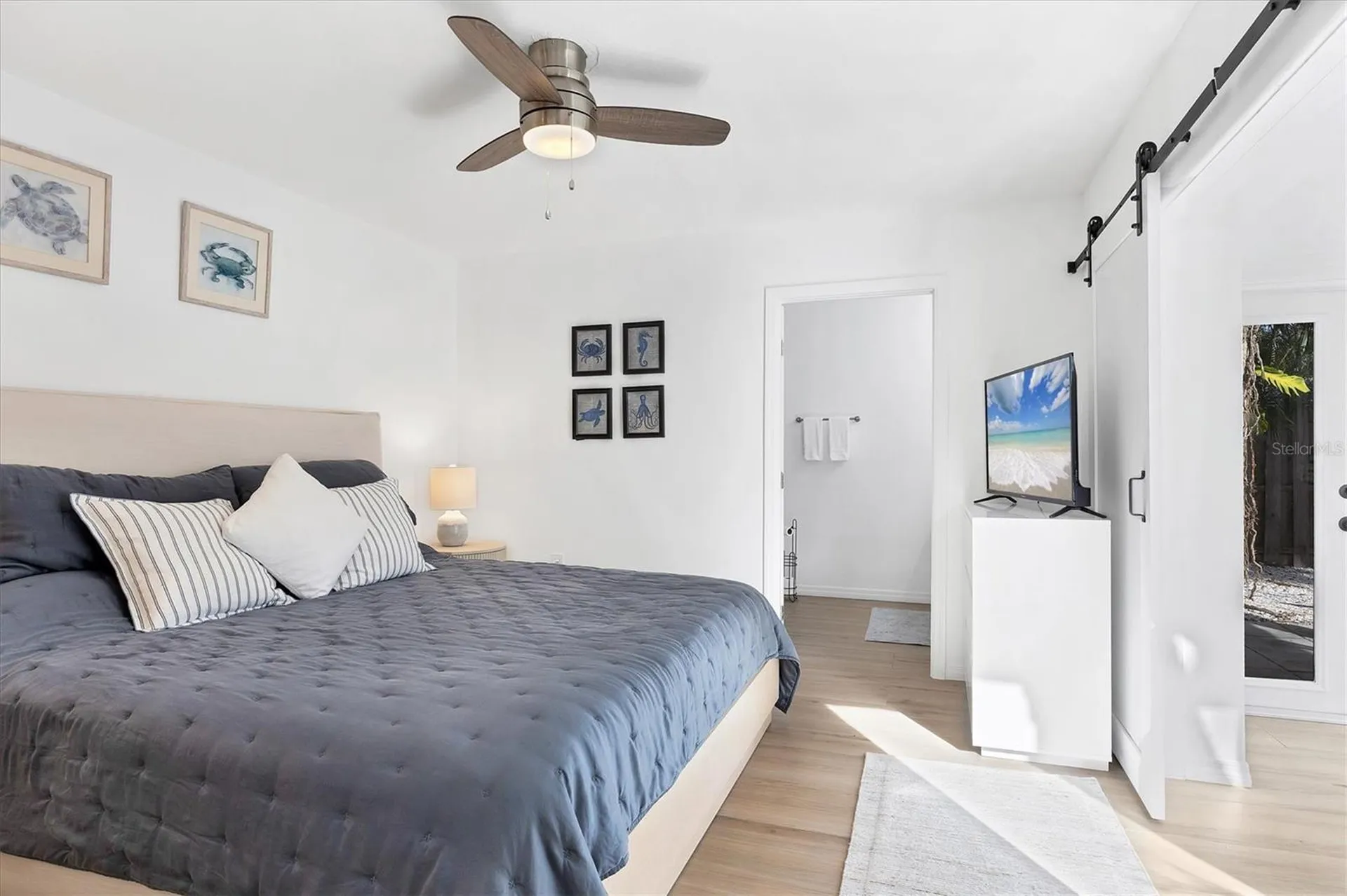 445 Reid Street Sarasota FL 34242
