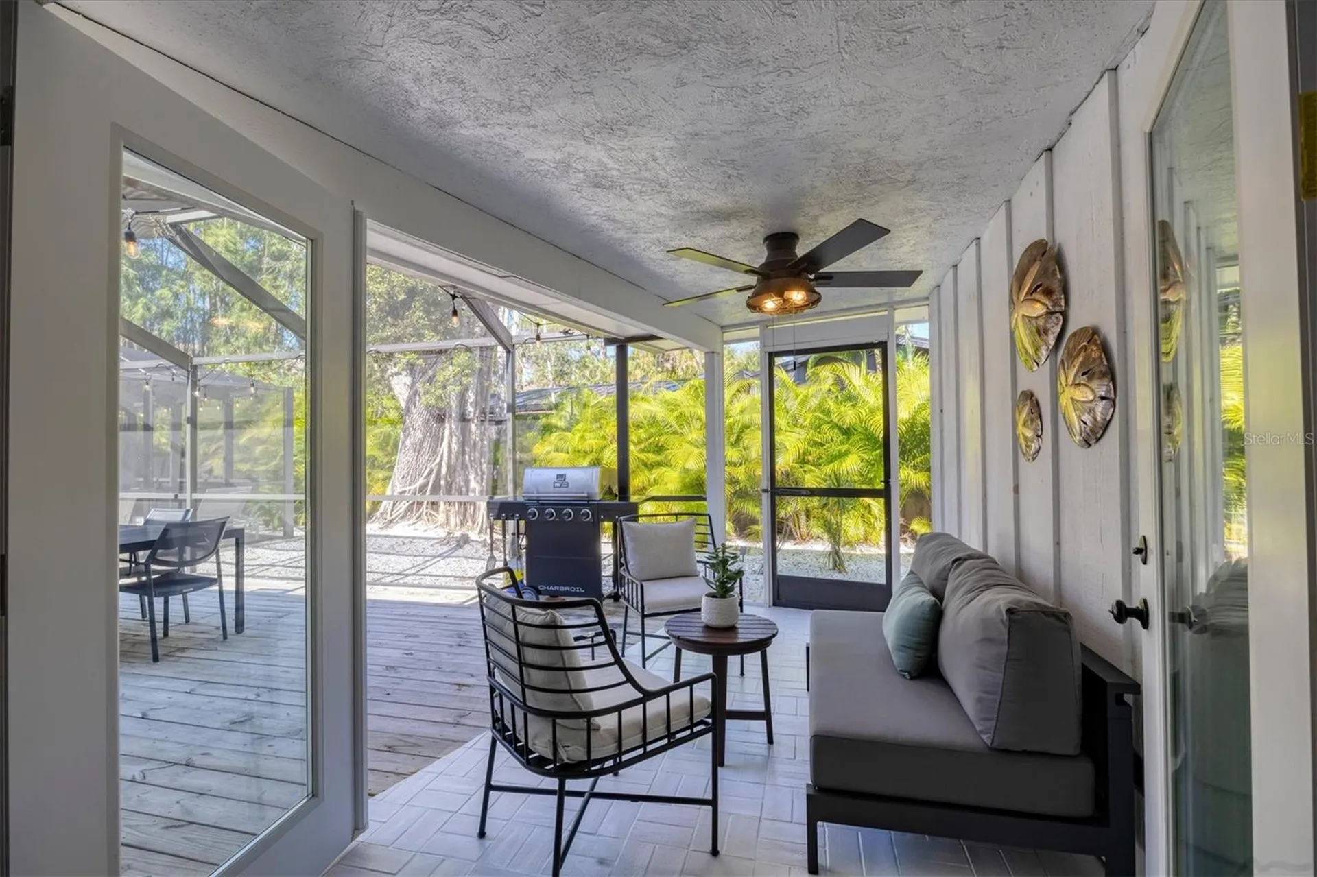 445 Reid Street Sarasota FL 34242