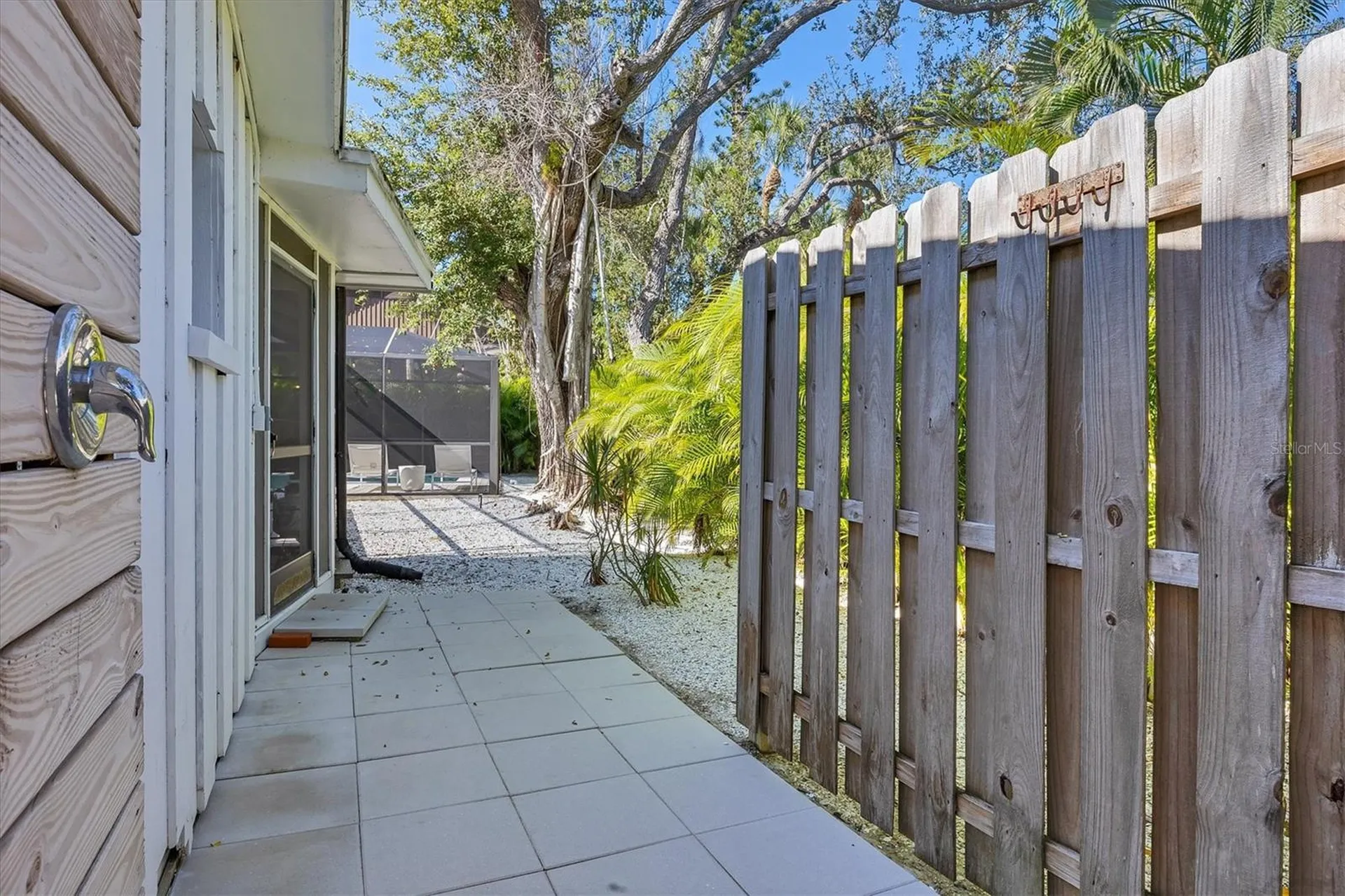 445 Reid Street Sarasota FL 34242