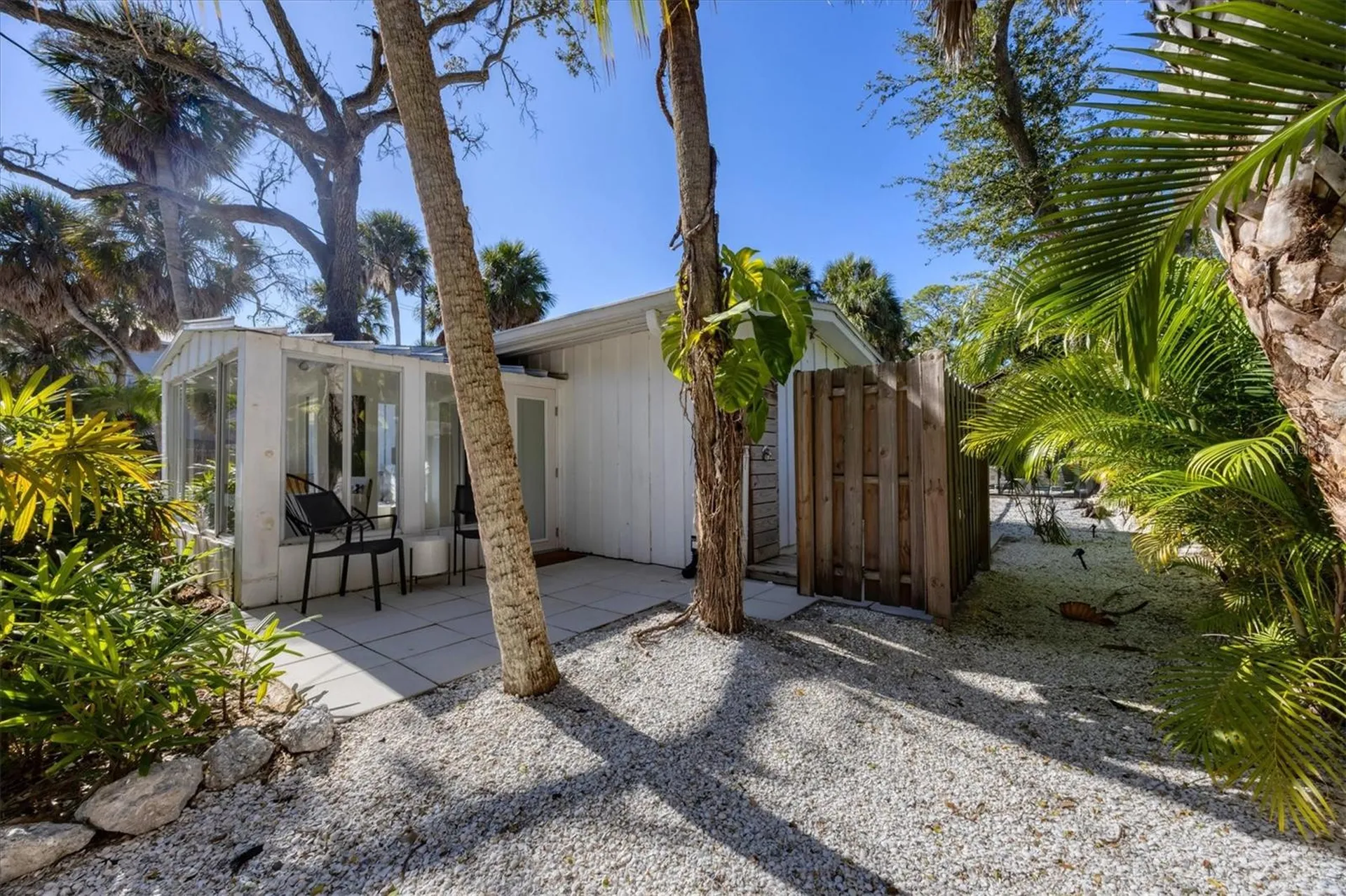 445 Reid Street Sarasota FL 34242