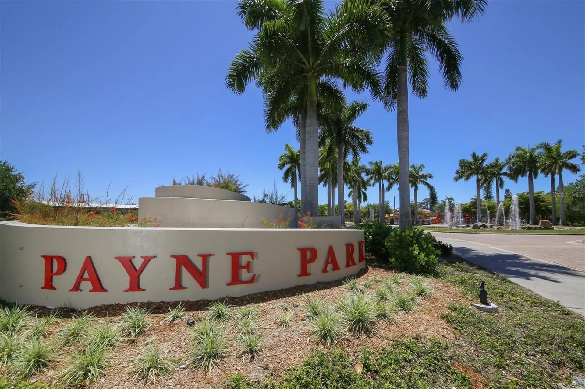 445 Reid Street Sarasota FL 34242