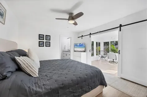 445 Reid Street Sarasota FL 34242