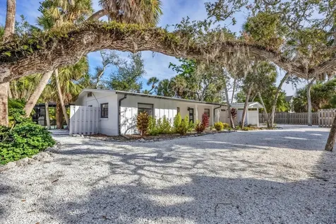 445 Reid Street Sarasota FL 34242