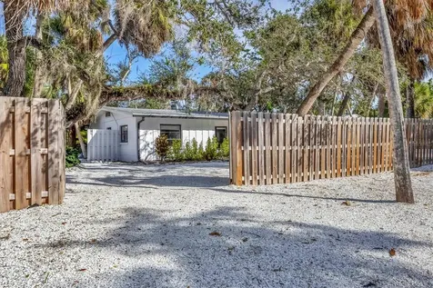 445 Reid Street Sarasota FL 34242