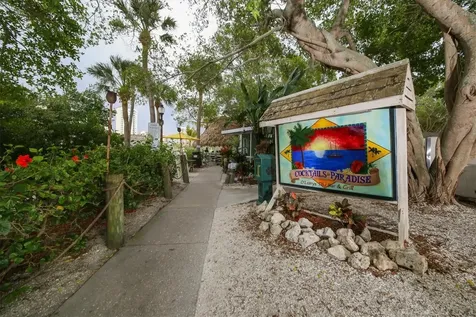 445 Reid Street Sarasota FL 34242