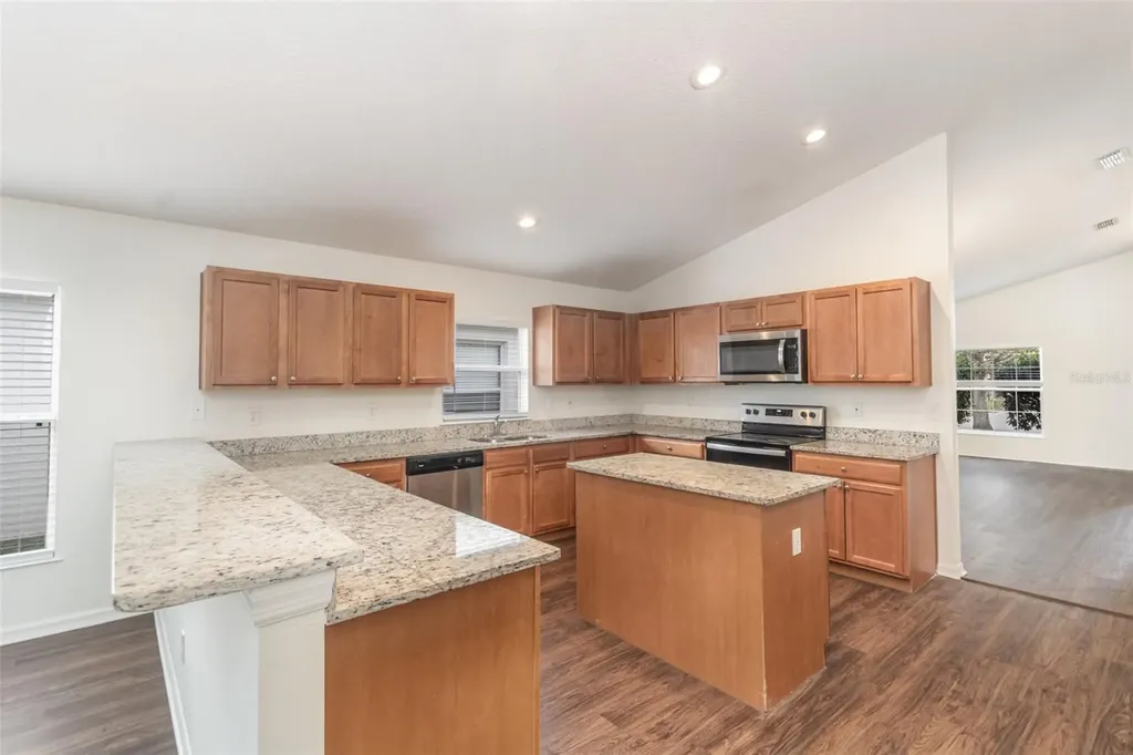 174 Dakota Avenue Groveland FL 34736