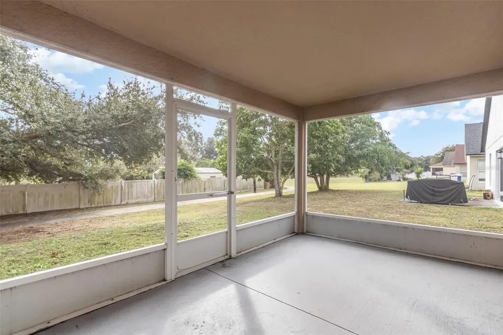 174 Dakota Avenue Groveland FL 34736