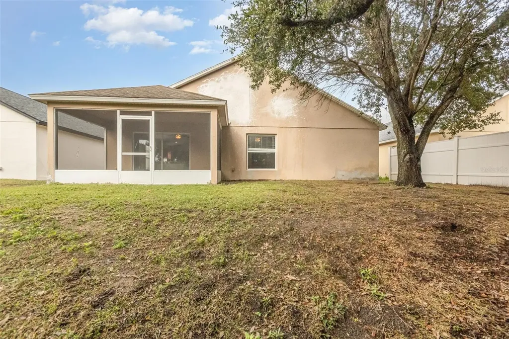 174 Dakota Avenue Groveland FL 34736