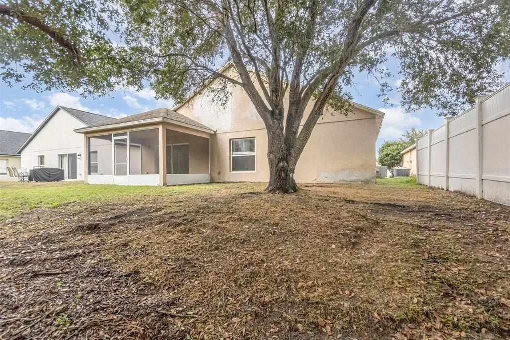 174 Dakota Avenue Groveland FL 34736