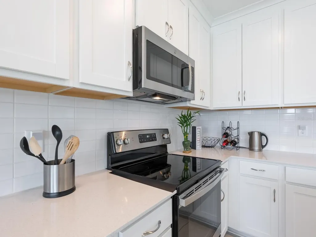 9975 Last Light Glen Parrish FL 34219
