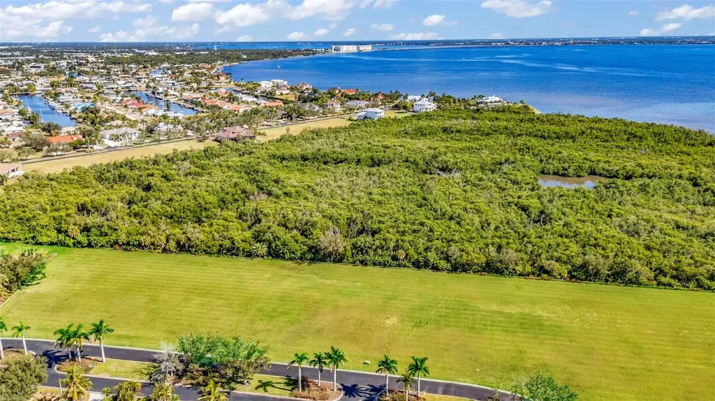 4661 Grassy Point Boulevard Port Charlotte FL 33952