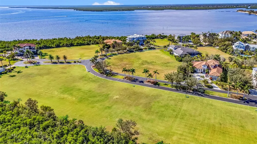 4661 Grassy Point Boulevard Port Charlotte FL 33952