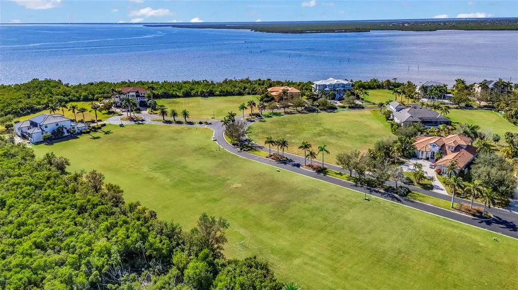 4661 Grassy Point Boulevard Port Charlotte FL 33952