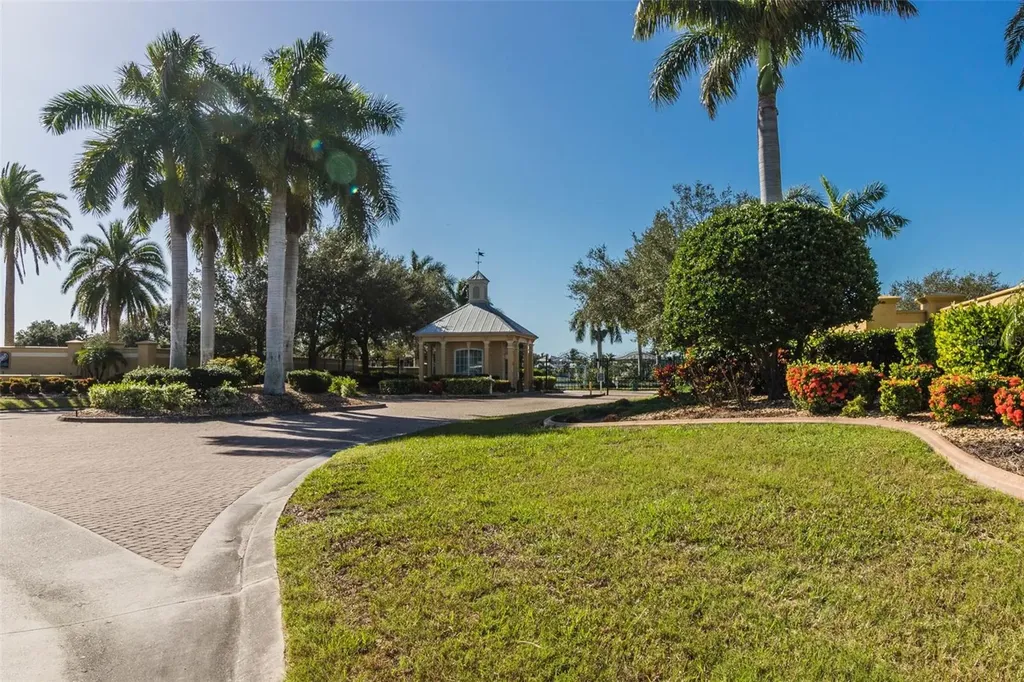 4661 Grassy Point Boulevard Port Charlotte FL 33952