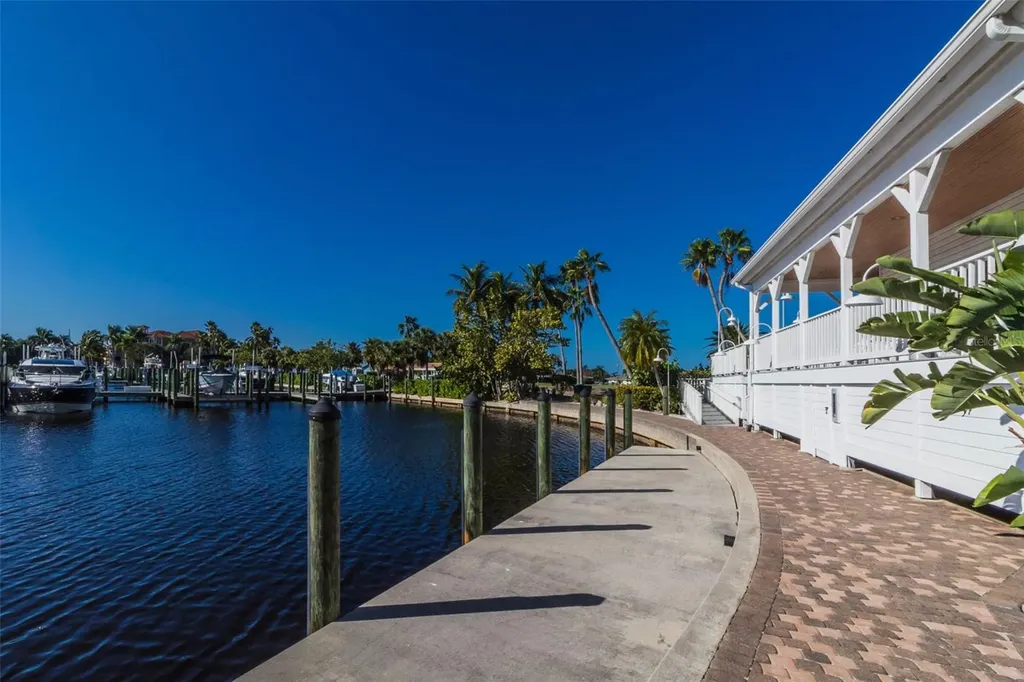 4661 Grassy Point Boulevard Port Charlotte FL 33952