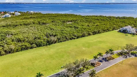 4661 Grassy Point Boulevard Port Charlotte FL 33952