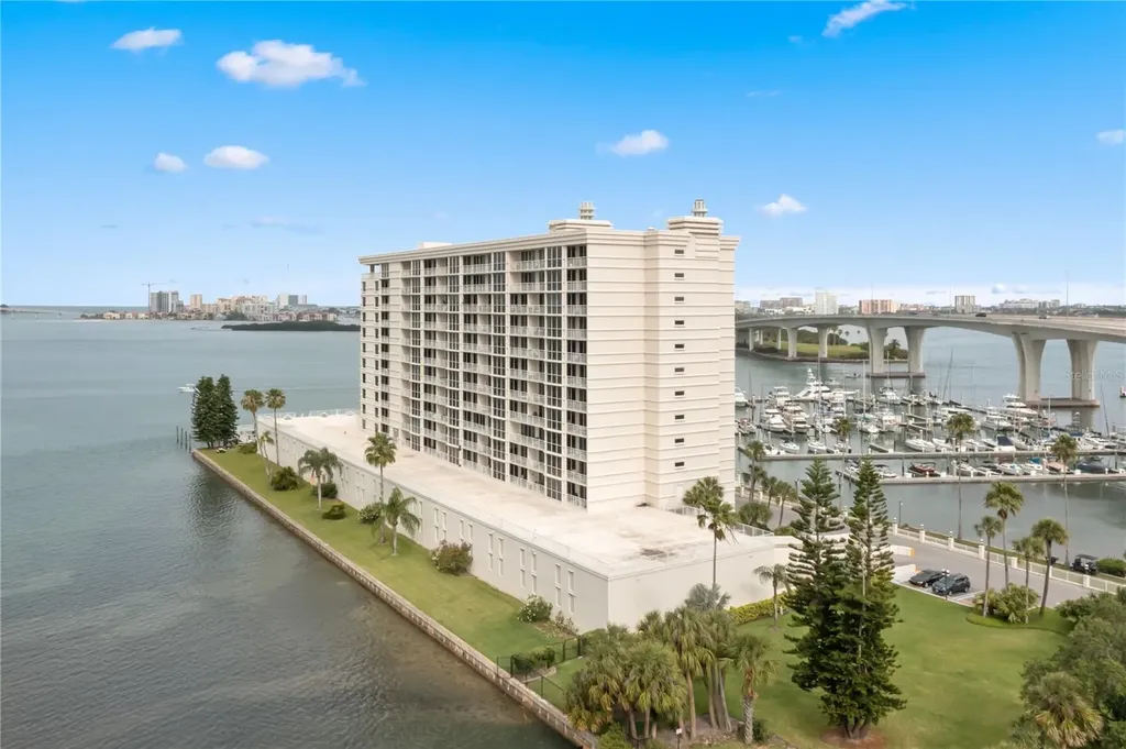 100 Pierce Street Clearwater FL 33756