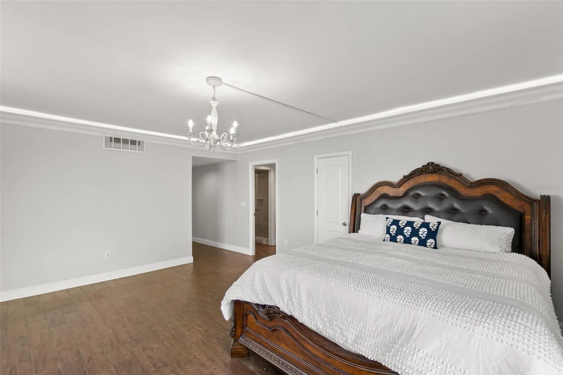 100 Pierce Street Clearwater FL 33756