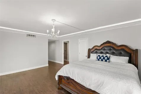 100 Pierce Street Clearwater FL 33756