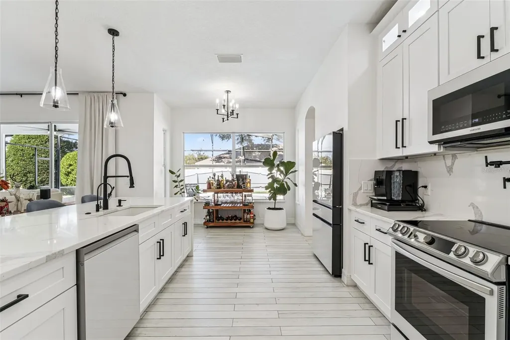 405 Quail Hill Drive Debary FL 32713