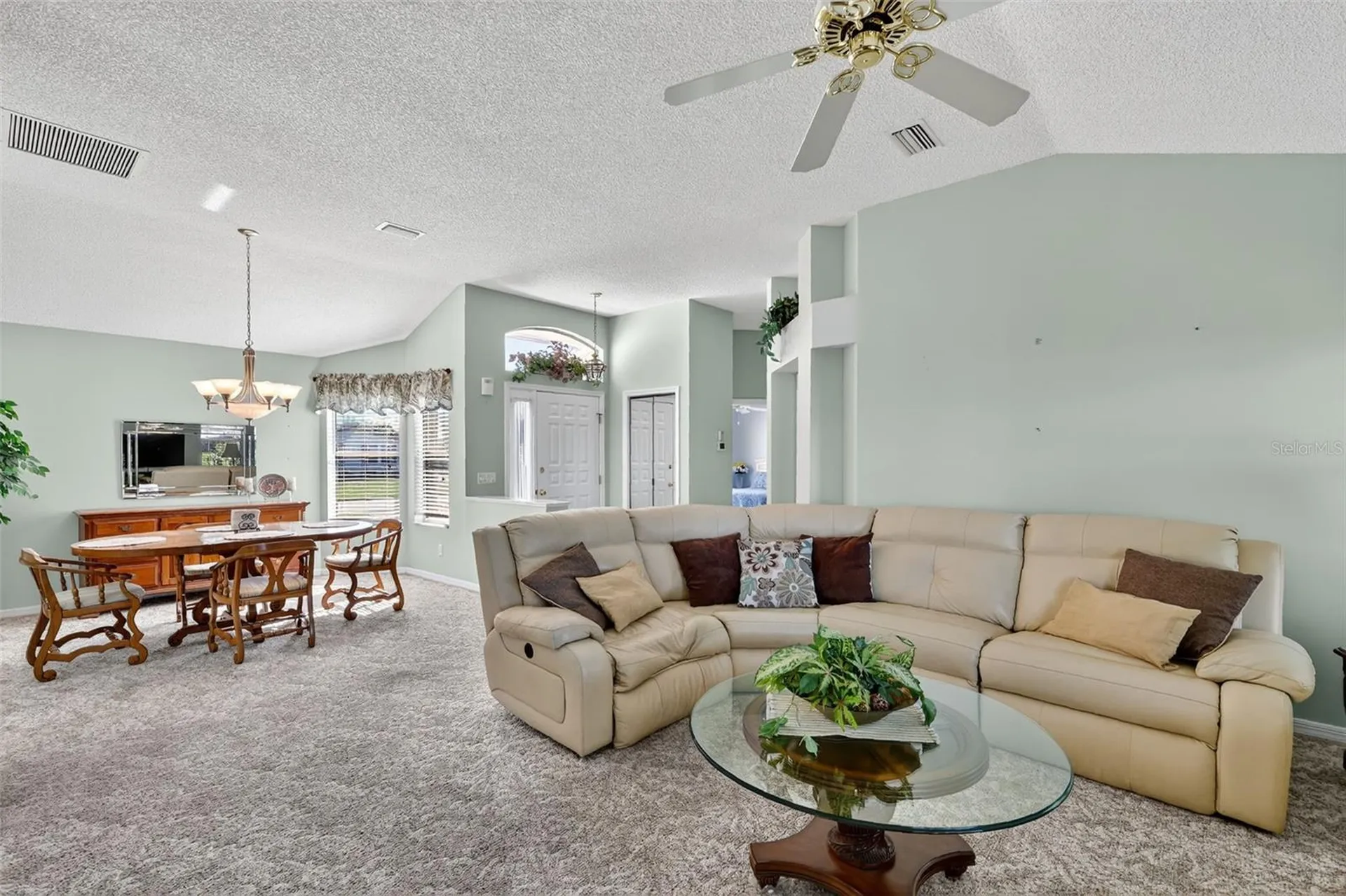931 Oleander Street Lady Lake FL 32159