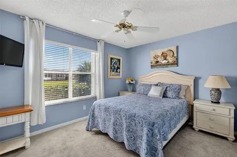 931 Oleander Street Lady Lake FL 32159