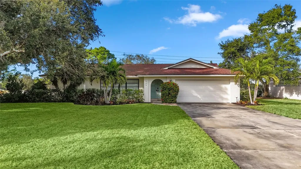 433 Whitfield Avenue Sarasota FL 34243
