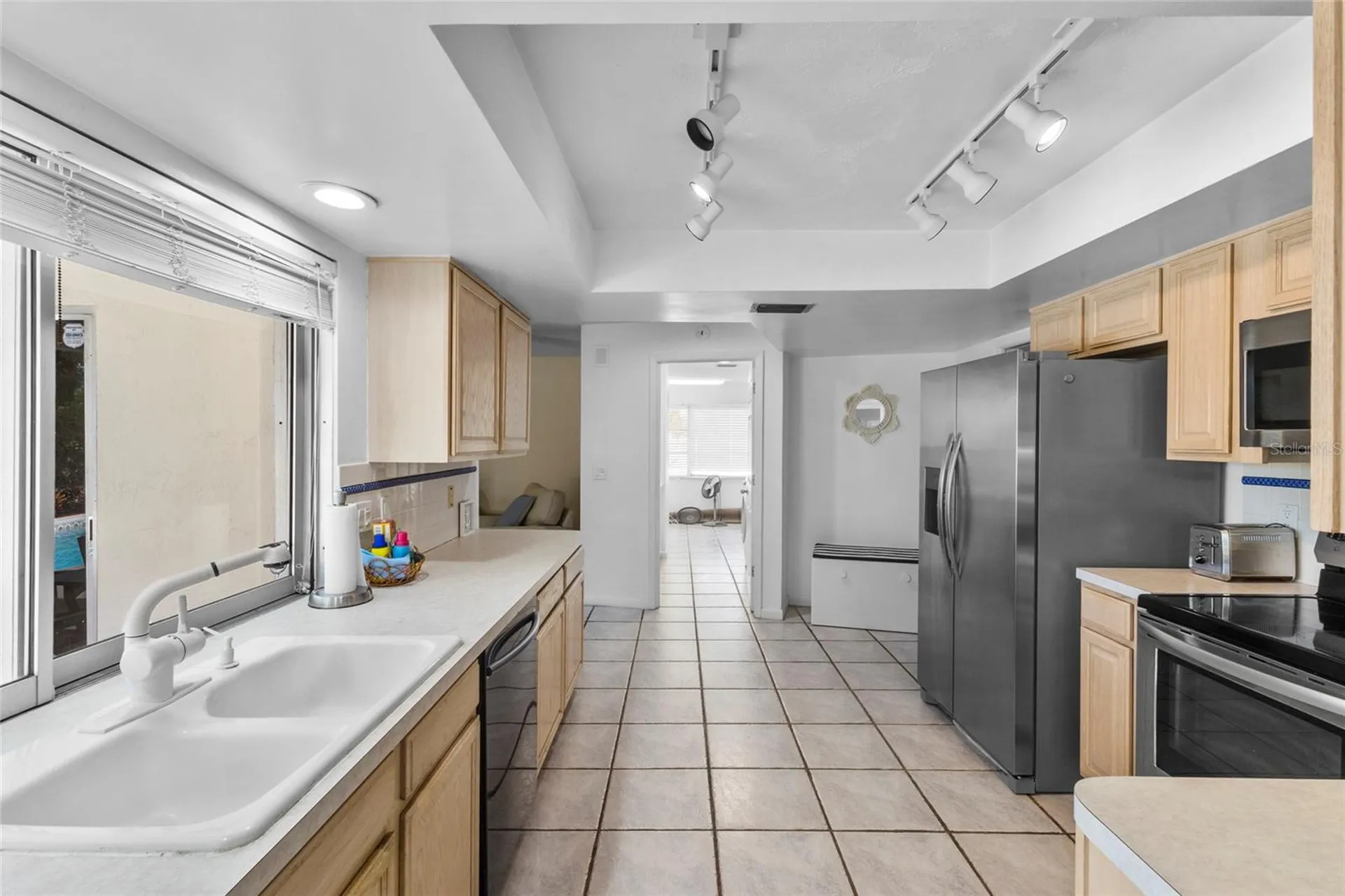 433 Whitfield Avenue Sarasota FL 34243