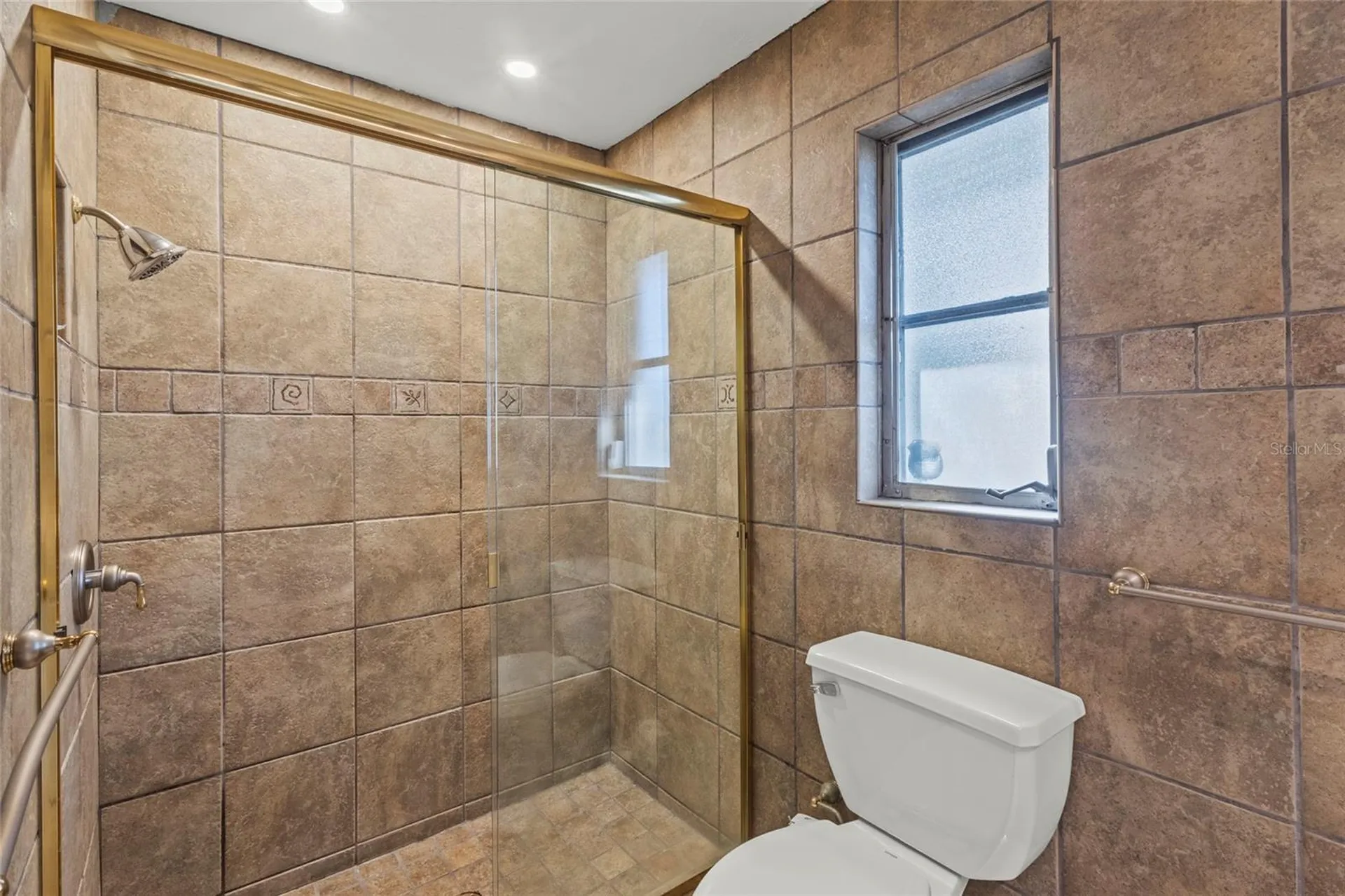 433 Whitfield Avenue Sarasota FL 34243