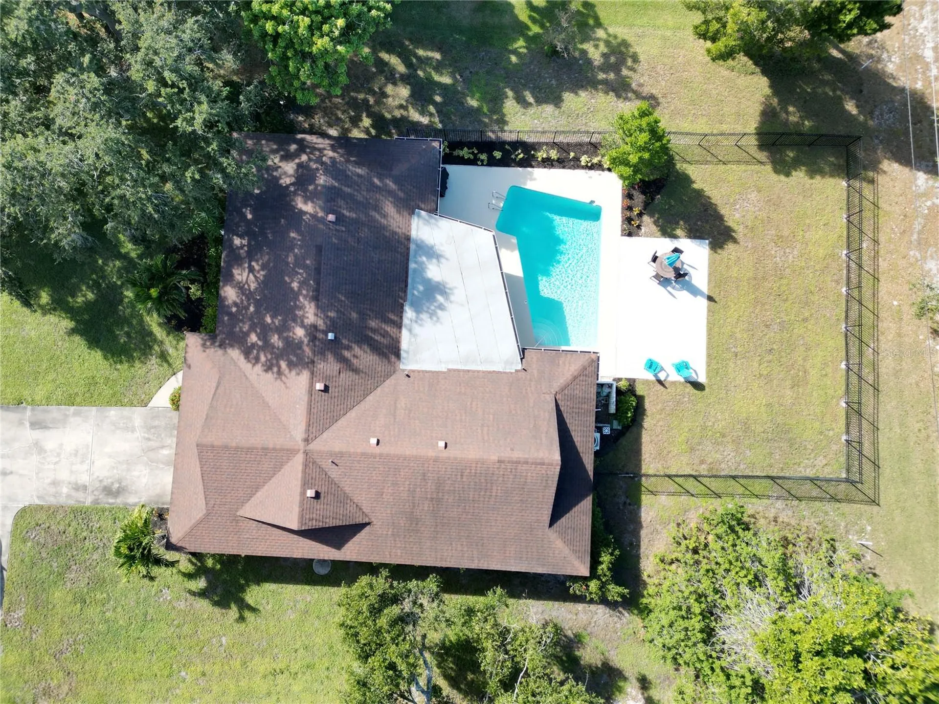 433 Whitfield Avenue Sarasota FL 34243