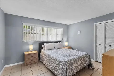433 Whitfield Avenue Sarasota FL 34243
