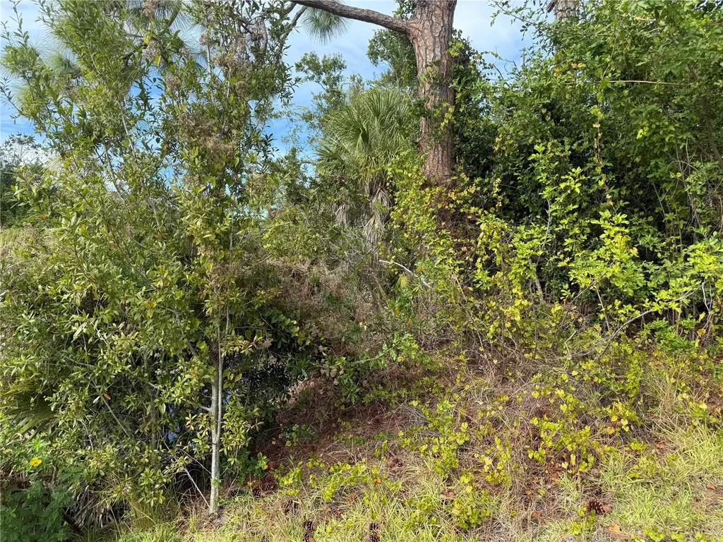 7483 Regina Drive Englewood FL 34224