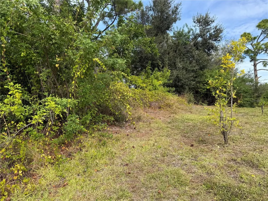 7483 Regina Drive Englewood FL 34224
