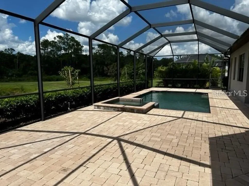 17025 Polo Trail Bradenton FL 34211