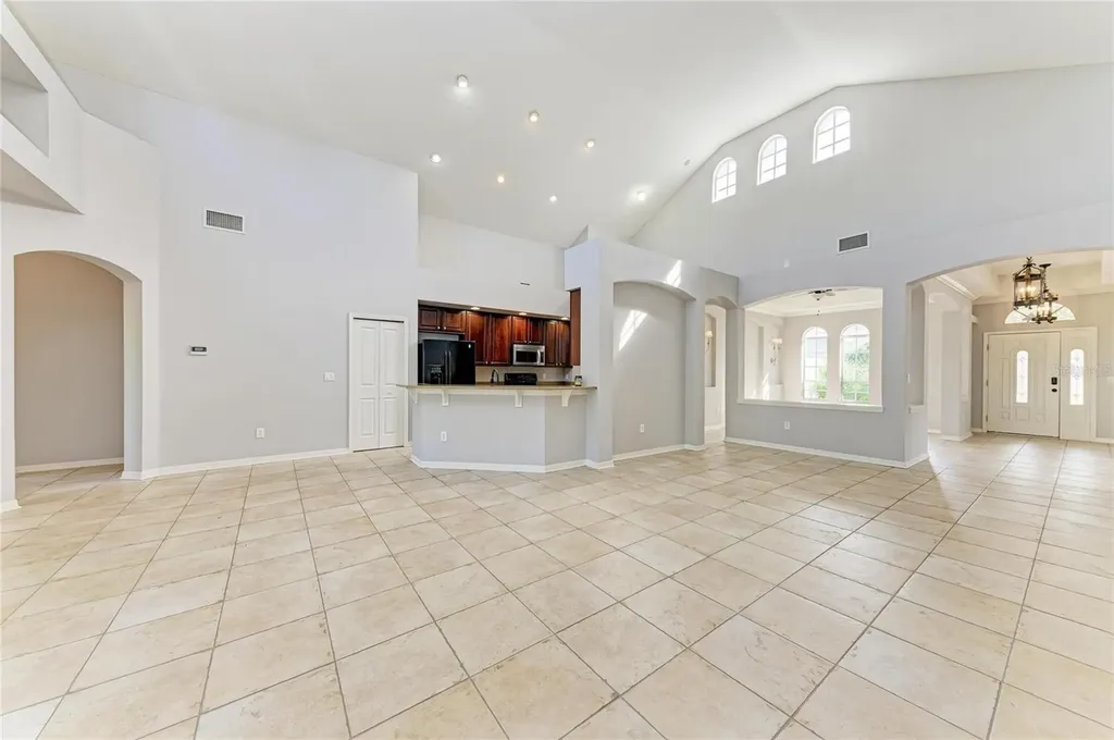 7114 Cromwell Park Lane Apollo Beach FL 33572