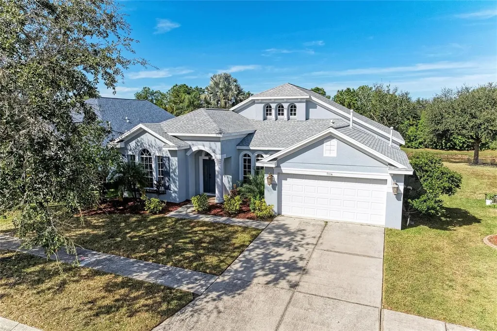 7114 Cromwell Park Lane Apollo Beach FL 33572