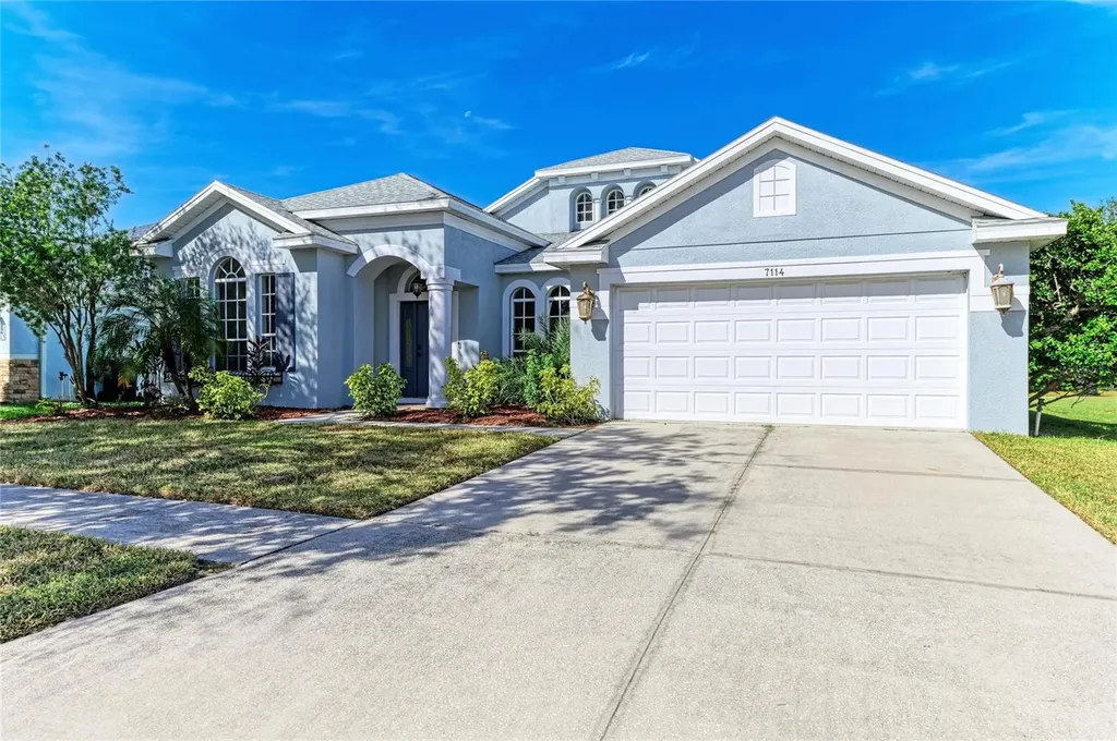 7114 Cromwell Park Lane Apollo Beach FL 33572