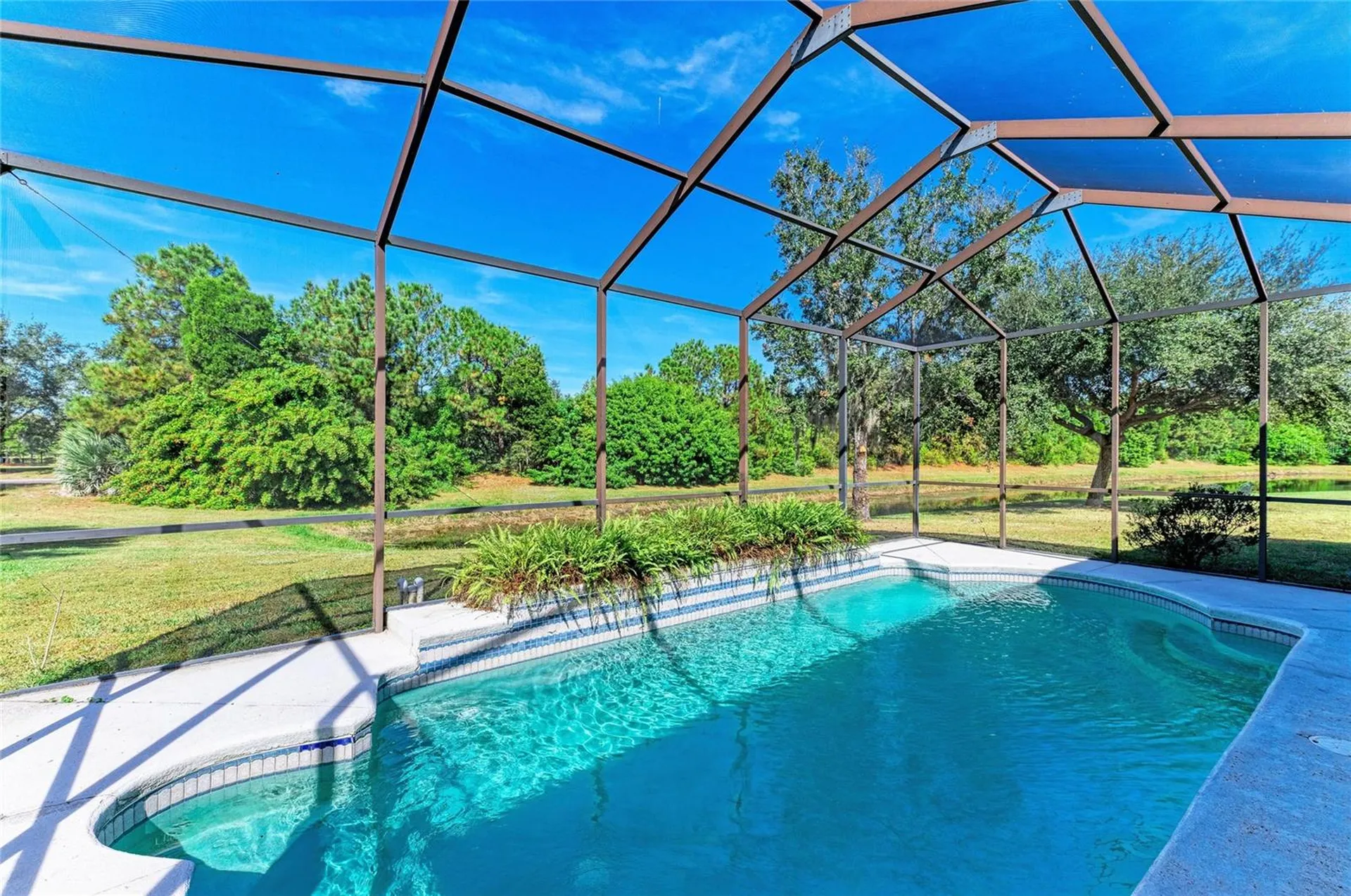7114 Cromwell Park Lane Apollo Beach FL 33572
