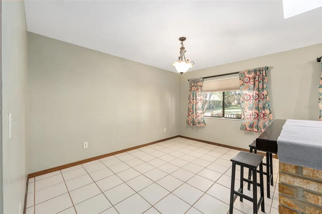 4450 NE 2nd Court Ocala FL 34479
