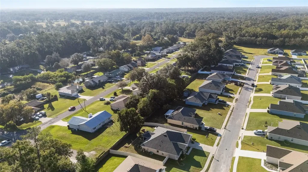4450 NE 2nd Court Ocala FL 34479