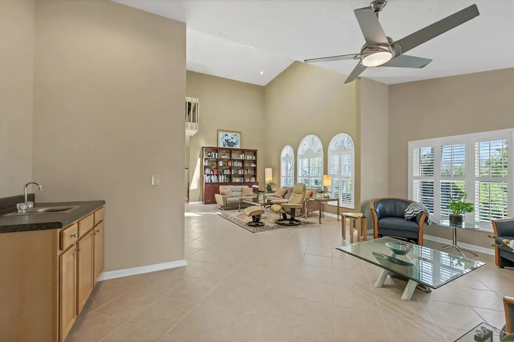 4416 Calle Serena Sarasota FL 34238