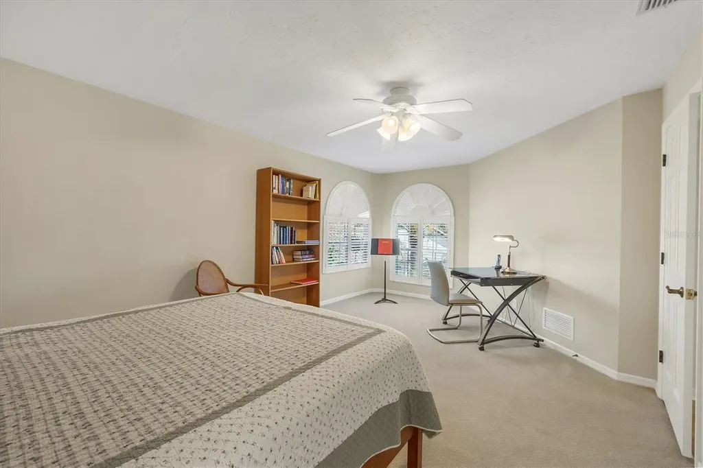 4416 Calle Serena Sarasota FL 34238