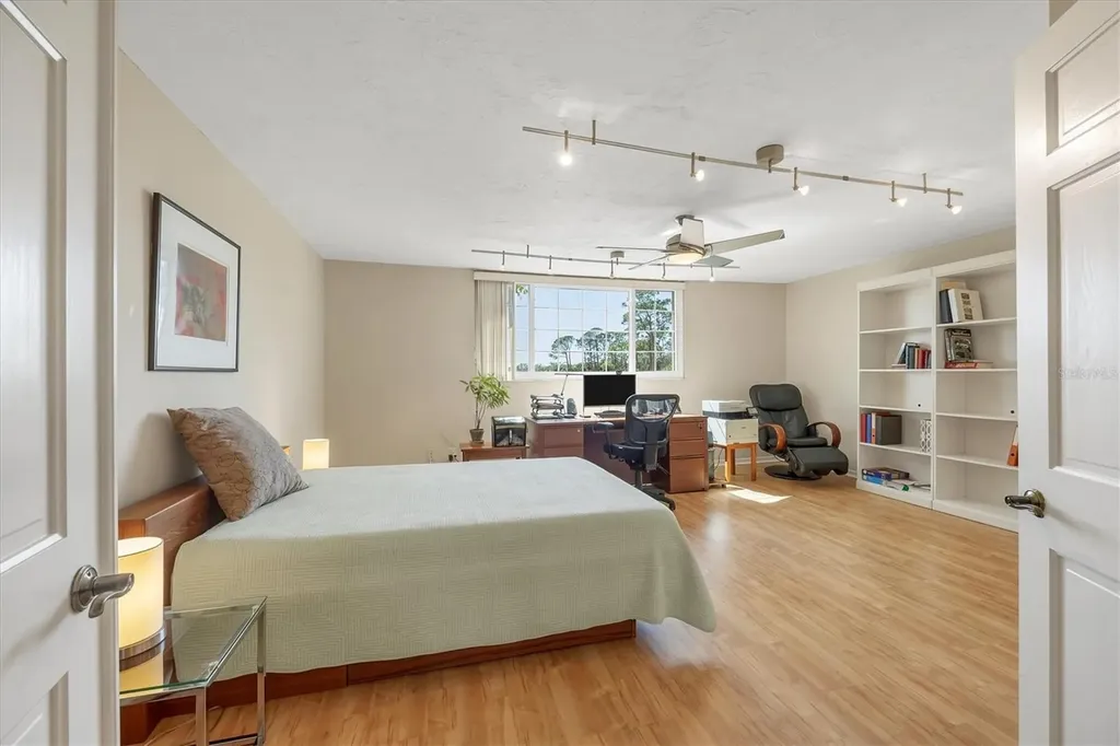 4416 Calle Serena Sarasota FL 34238