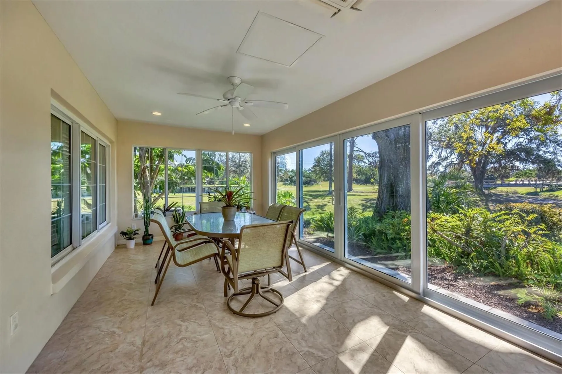 4416 Calle Serena Sarasota FL 34238
