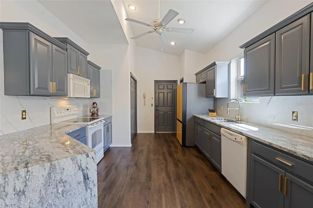 1203 W Diamond Shore Loop Hernando FL 34442