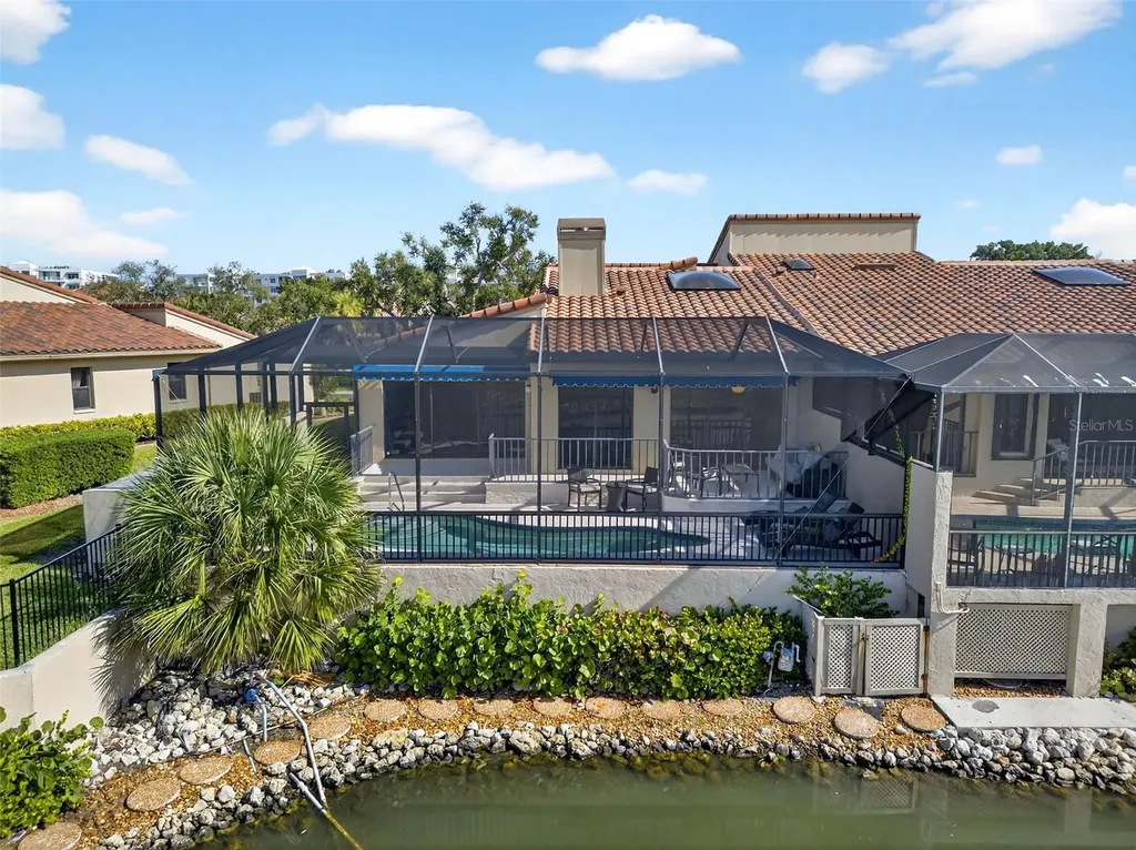 2323 Harbour Oaks Drive Longboat Key FL 34228