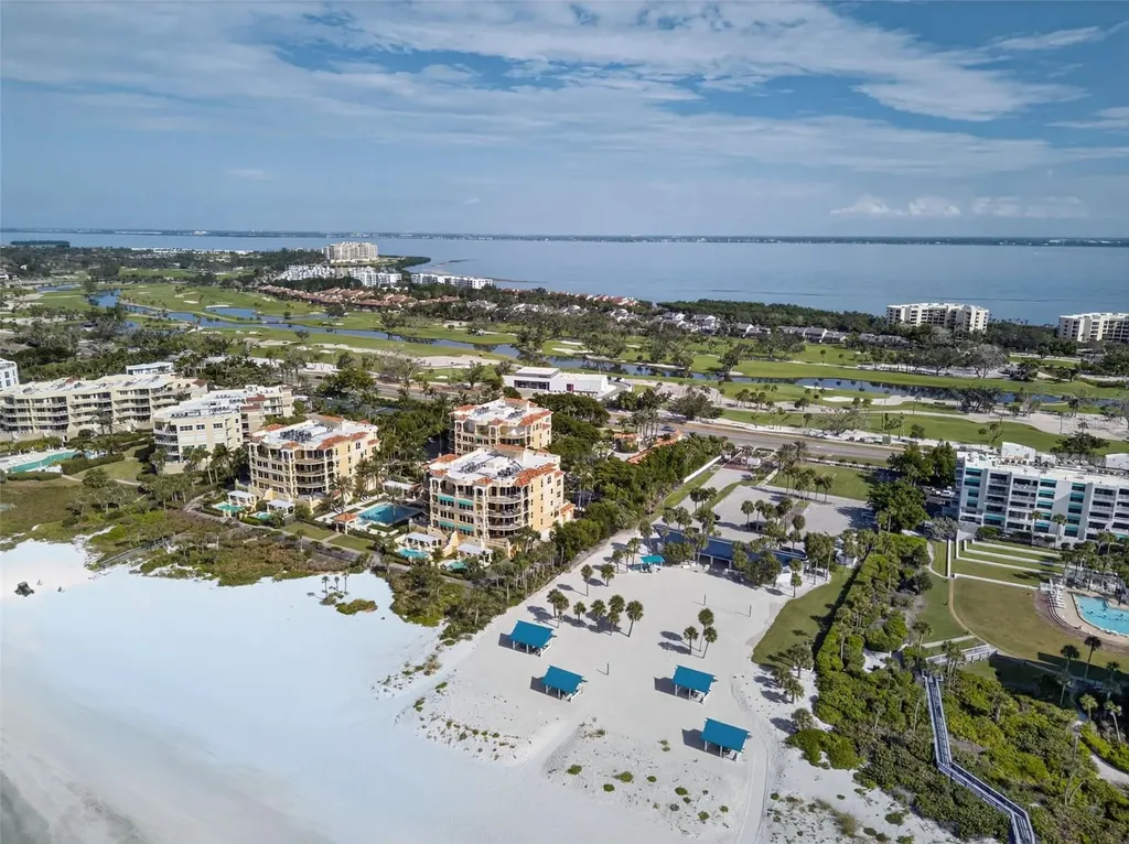 2323 Harbour Oaks Drive Longboat Key FL 34228